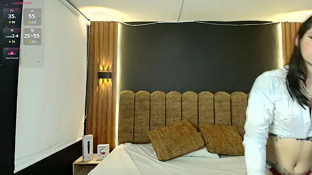 AmbarLee  online show from March 2026 12:14:01 PM