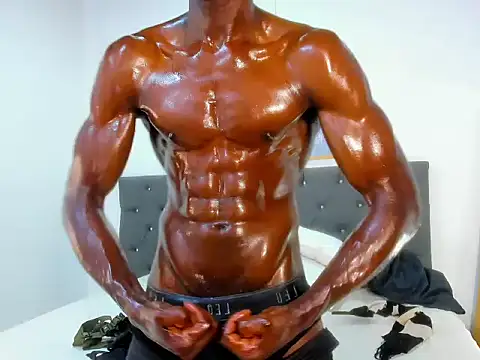 Snapshot of Titan_Moreno_ chatting on March 2026 01:02:02 AM Titan Moreno online show from March 2026 01:02:02 AM