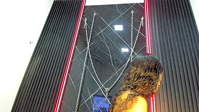 Megan Duskk online show from May 2026 12:39:01 PM