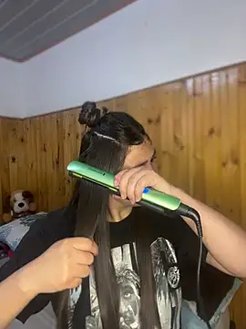 Miss Dani online show from March 2026 01:43:02 AM