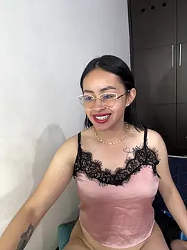 Anni Rose online show from April 2026 11:35:01 AM