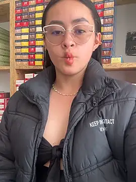 Anni Rose online show from April 2026 03:27:01 PM