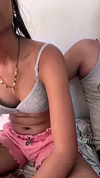 MidnightLoversX online show from April 2026 10:28:01 AM