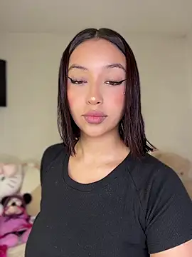 Im Danna  online show from March 2026 11:41:01 PM