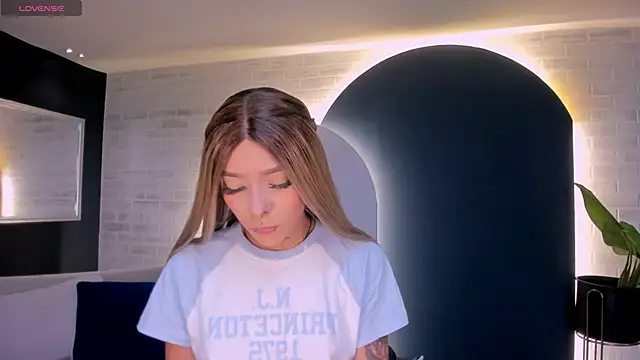 ClaireDawsonX online show from April 2026 11:08:02 PM