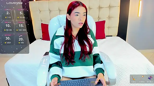 Zoee cute  online show from March 2026 01:19:02 PM