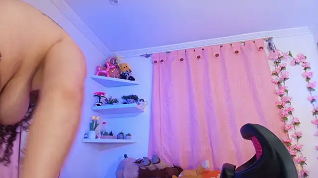 Evan Rose online show from March 2026 12:11:01 AM