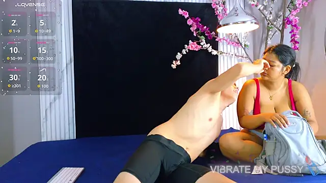 Danteandviolete cr online show from May 2026 11:31:02 AM