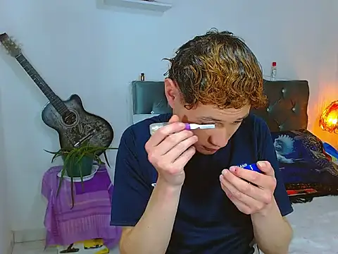  Santi2 online show from April 2026 03:53:01 AM