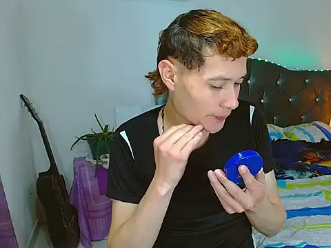  Santi2 online show from April 2026 12:50:02 AM