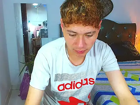  Santi2 online show from March 2026 02:33:02 AM