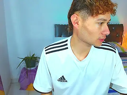  Santi2 online show from March 2026 02:46:01 AM