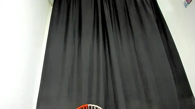 lillyoconnell online show from April 2026 02:56:01 PM