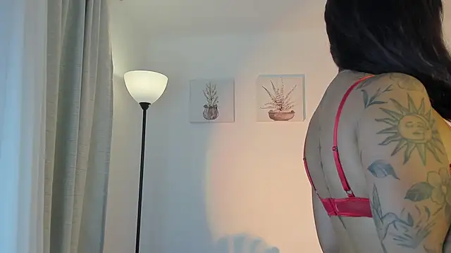 AlaiaRogers online show from July 2026 10:47:02 AM