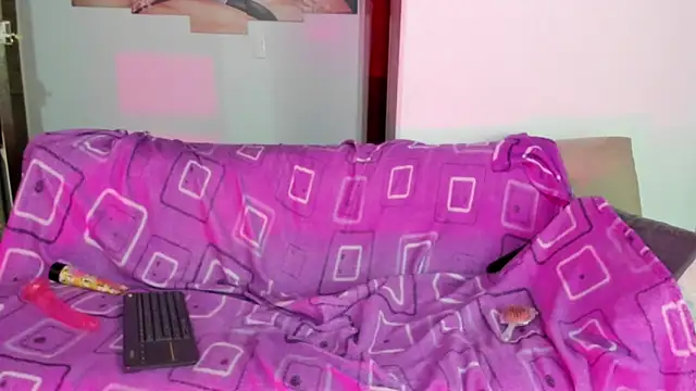 Snapshot of Charlotte_Melody chatting on March 2026 12:01:01 PM Charlotte Melody online show from March 2026 12:01:01 PM