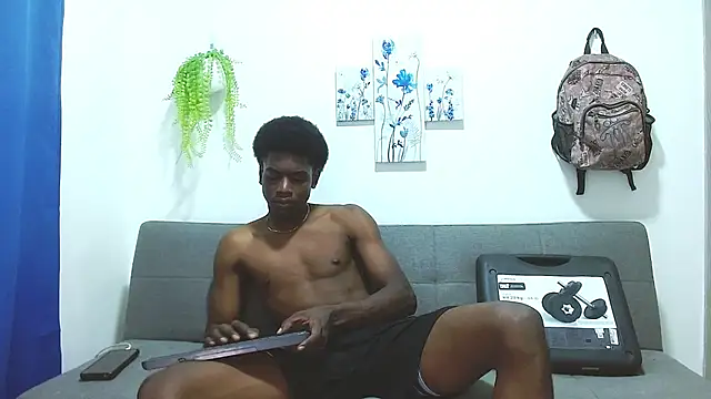 Snapshot of charles_king chatting on March 2026 01:12:02 AM charles king online show from March 2026 01:12:02 AM