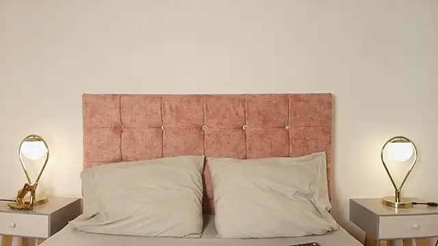 Gald Hardy online show from April 2026 07:37:01 PM