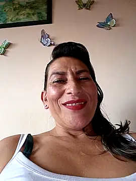 Lucia Rios online show from May 2026 10:46:01 PM