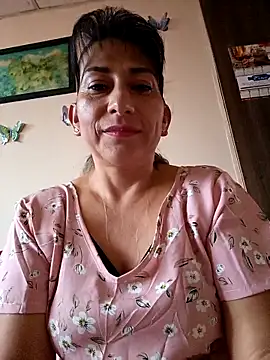 Lucia Rios online show from March 2026 10:48:01 PM