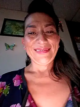 Lucia Rios online show from May 2026 11:09:01 PM