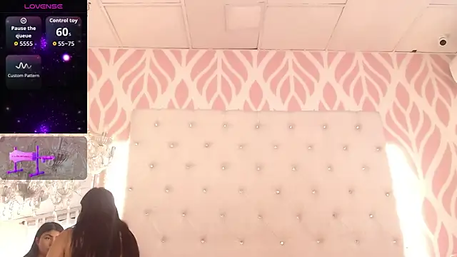 SolAvelary online show from April 2026 12:29:01 PM