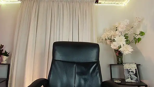 Andrejoness online show from June 2026 12:09:02 AM