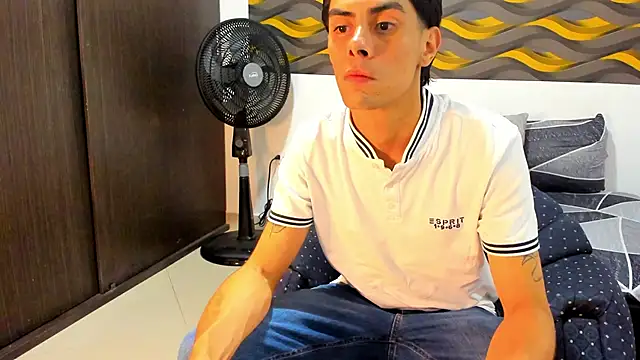 Daniel Rochax online show from April 2026 12:34:01 PM