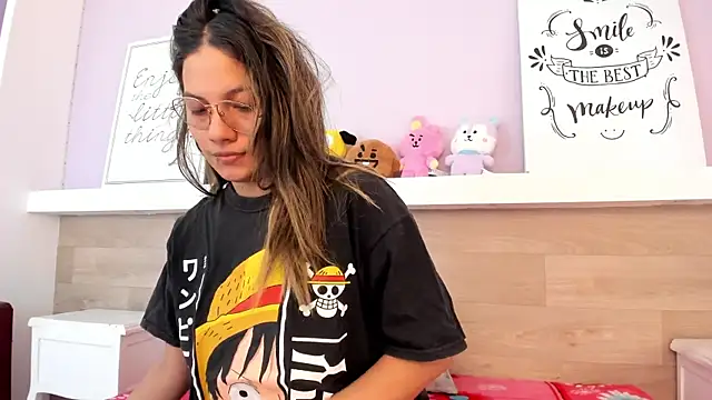 EmmaSanchez  online show from April 2026 08:21:01 PM