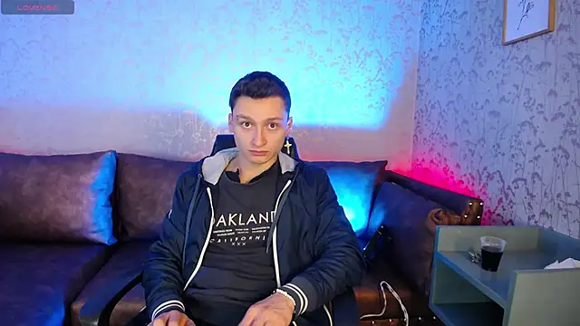 DIEGO JONES online show from March 2026 01:01:02 PM