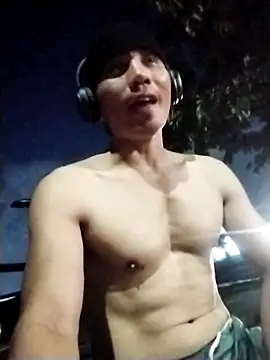 traiwe06 online show from March 2026 01:27:01 PM