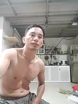 traiwe06 online show from May 2026 08:49:01 PM