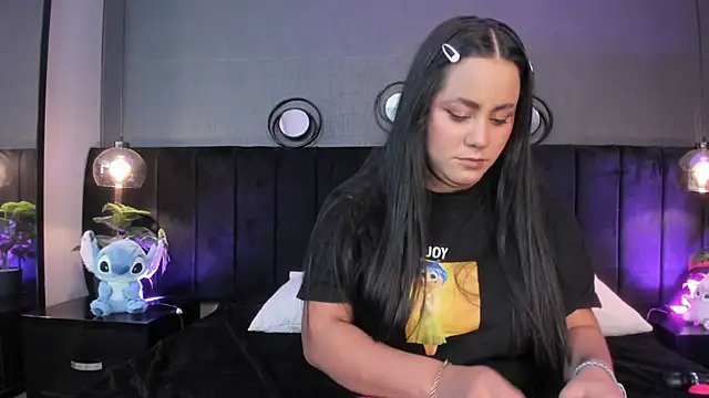 alejandra  garcia online show from May 2026 03:25:02 AM