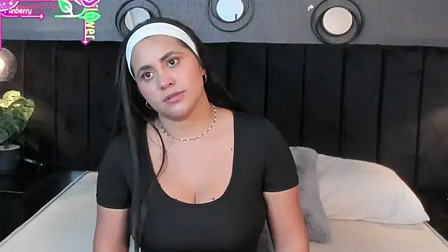 alejandra  garcia online show from May 2026 04:41:01 AM