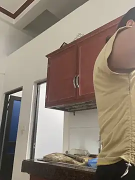 Snapshot of E-ll-A01 chatting on March 2026 02:00:02 AM E-ll-A01 online show from March 2026 02:00:02 AM