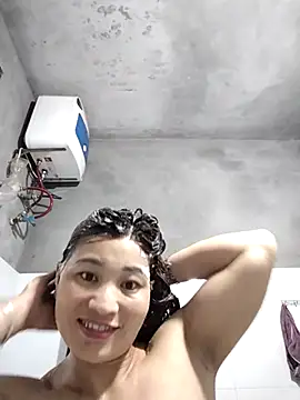 Lilinn  online show from March 2026 11:41:01 AM