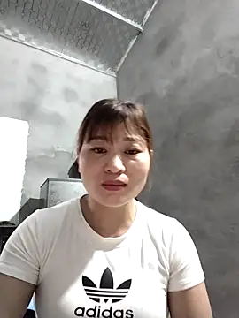 Lilinn  online show from March 2026 10:27:02 AM