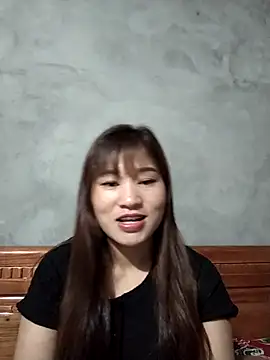 Lilinn  online show from March 2026 11:10:02 PM