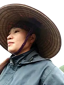 Lilinn  online show from March 2026 12:16:02 AM