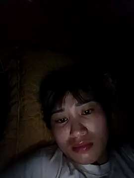 Lilinn  online show from April 2026 09:29:01 PM