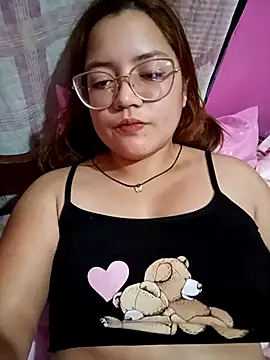 Snapshot of AmyGood chatting on March 2026 05:10:02 AM AmyGood online show from March 2026 05:10:02 AM