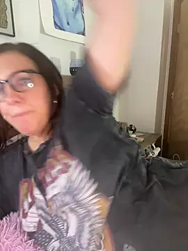 hollyharmd online show from March 2026 03:22:02 AM