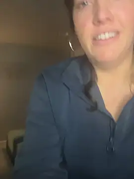 hollyharmd online show from March 2026 03:39:02 AM