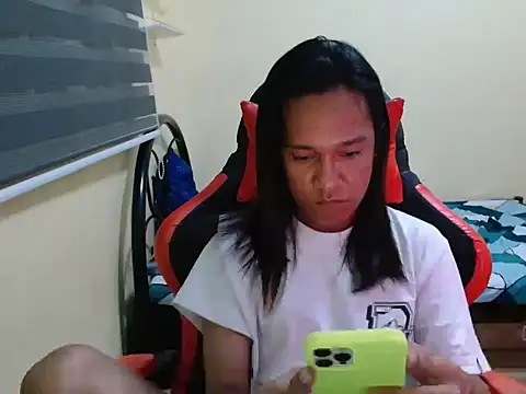 Snapshot of ashelyxyn69xx chatting on June 2026 11:11:02 AM ashelyxyn69xx online show from June 2026 11:11:02 AM