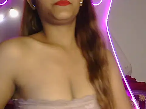 Snapshot of boldxx_G chatting on June 2026 12:44:02 PM boldxx G online show from June 2026 12:44:02 PM