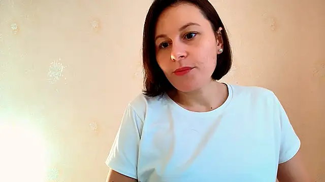 Inessa beauty online show from March 2026 06:24:02 AM