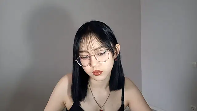 SolvedGlobe online show from March 2026 02:04:01 PM