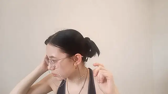 SolvedGlobe online show from April 2026 02:41:01 PM