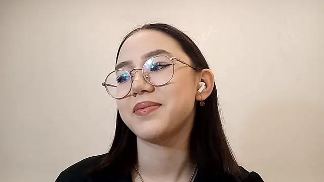 SolvedGlobe online show from March 2026 01:11:02 PM