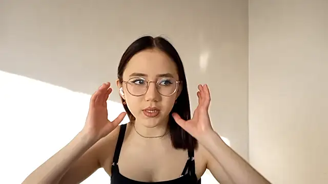 SolvedGlobe online show from March 2026 01:06:01 PM