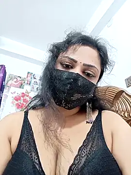 Beauty-3 online show from April 2026 08:06:02 PM